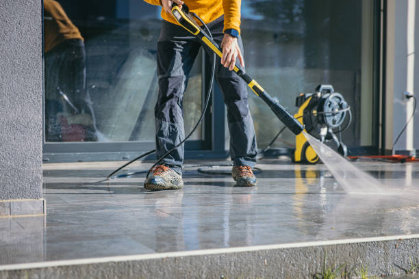 Best Pressure Washing Siding  in Osawatomie, KS